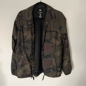 ZINE CAMO WINDBREAKER